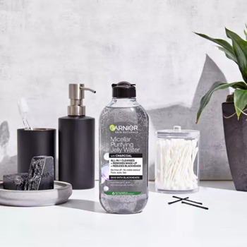 Skin Naturals Micellar Purifying Jelly Water - Micelárna voda s aktívnym uhlím proti čiernym bodkám
